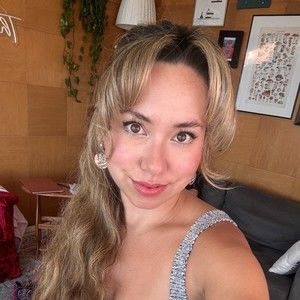 Meet your Posher, Liz